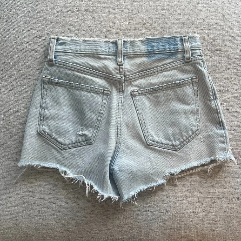 A&F | Annie High-Rise Shorts | Light Wash | Size 24 (00) - Picture 2 of 5